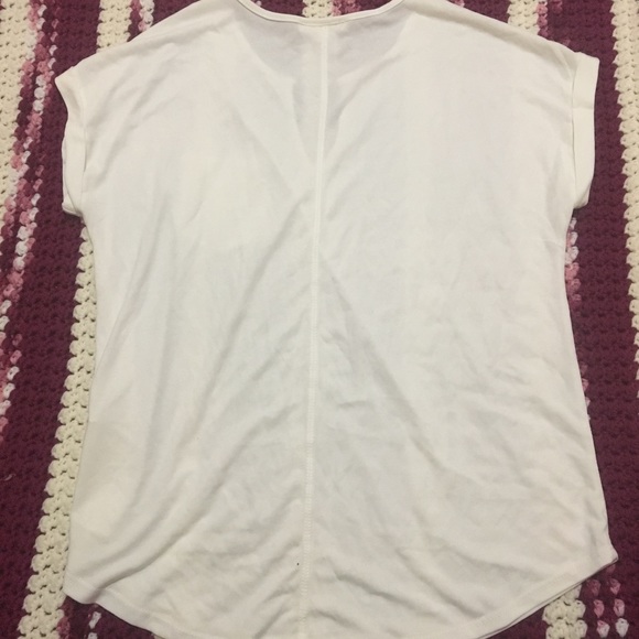 Loose comfy cream blouse - Picture 2 of 4